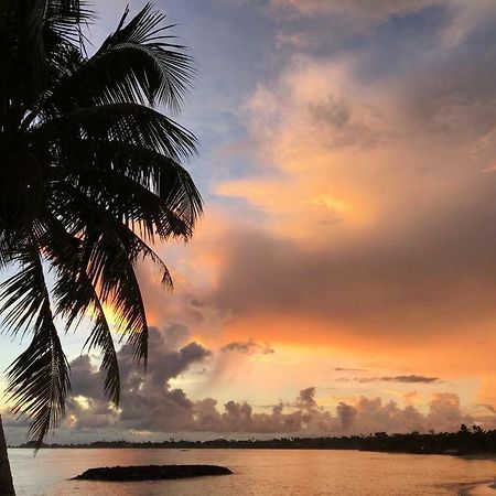 Hotel Vacation Beach Fales Manase Exteriér fotografie