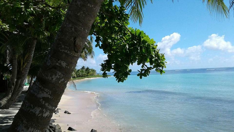 Hotel Vacation Beach Fales Manase Exteriér fotografie